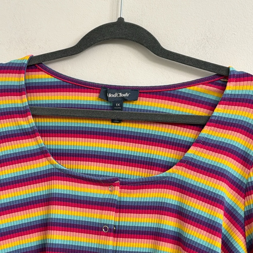 Modcloth Lost in Love Bell Sleeve Top 1x - Picture 5 of 9